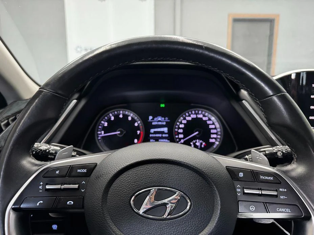 Hyundai Sonata - автомобили, коли, обяви за нови и употребявани 10