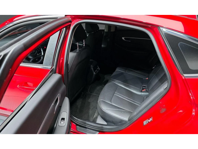 Hyundai Sonata - автомобили, коли, обяви за нови и употребявани 9