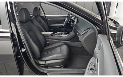 Hyundai Sonata - автомобили, коли, обяви за нови и употребявани 12