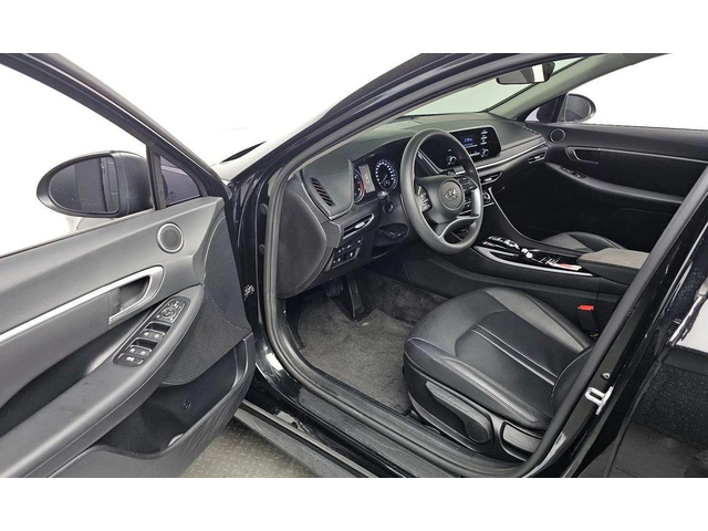 Hyundai Sonata - автомобили, коли, обяви за нови и употребявани 9