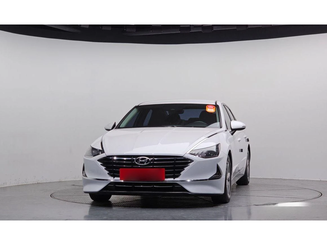 Hyundai Sonata - автомобили, коли, обяви за нови и употребявани 2