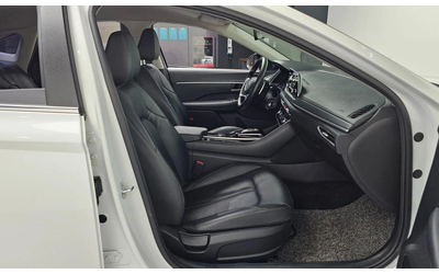 Hyundai Sonata - автомобили, коли, обяви за нови и употребявани 9