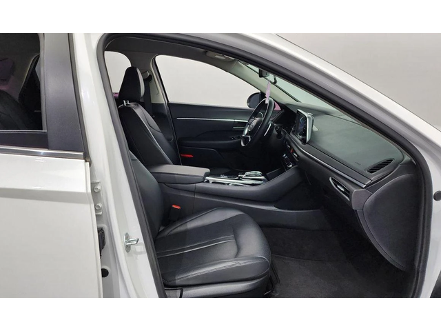 Hyundai Sonata - автомобили, коли, обяви за нови и употребявани 10