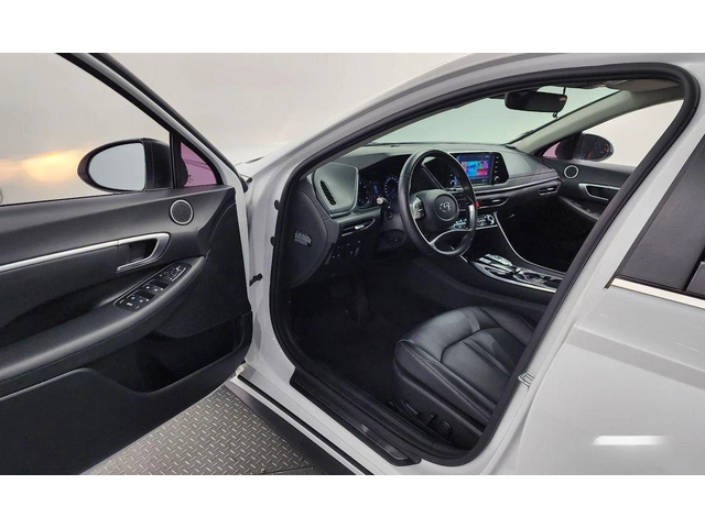 Hyundai Sonata - автомобили, коли, обяви за нови и употребявани 9