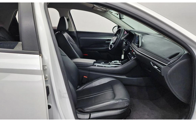 Hyundai Sonata - автомобили, коли, обяви за нови и употребявани 10