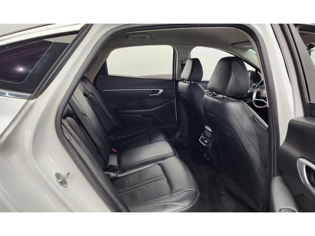 Hyundai Sonata - автомобили, коли, обяви за нови и употребявани 11