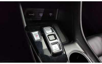 Hyundai Sonata - автомобили, коли, обяви за нови и употребявани 8