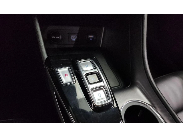 Hyundai Sonata - автомобили, коли, обяви за нови и употребявани 8