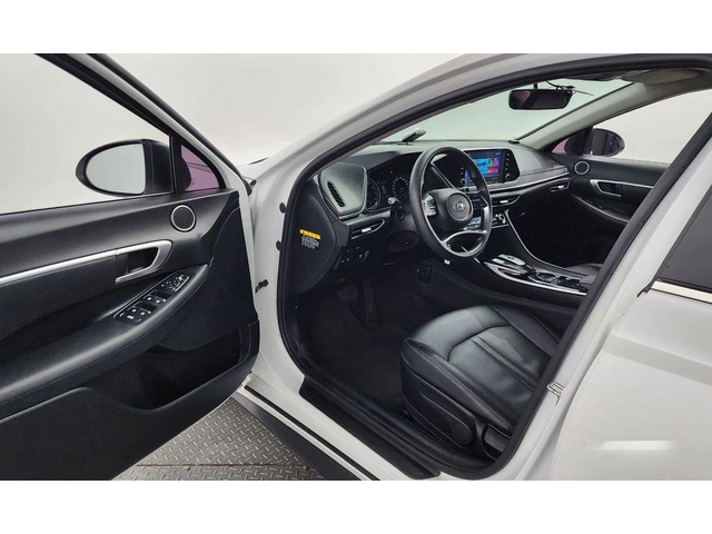 Hyundai Sonata - автомобили, коли, обяви за нови и употребявани 9