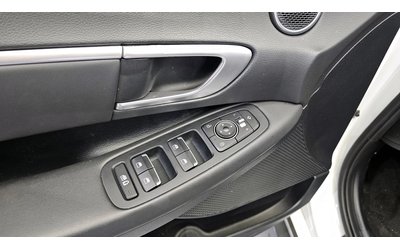 Hyundai Sonata 2.0LPG autogeorge.com - автомобили, коли, обяви за нови и употребявани 12