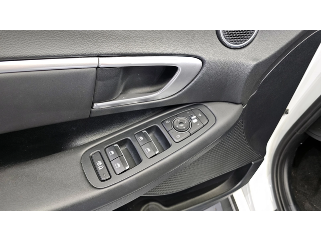 Hyundai Sonata 2.0LPG autogeorge.com - автомобили, коли, обяви за нови и употребявани 12