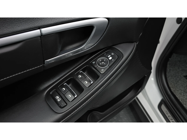 Hyundai Sonata 2.0LPG autogeorge.com - автомобили, коли, обяви за нови и употребявани 15