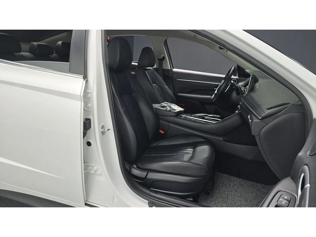 Hyundai Sonata 2.0LPG autogeorge.com - автомобили, коли, обяви за нови и употребявани 8