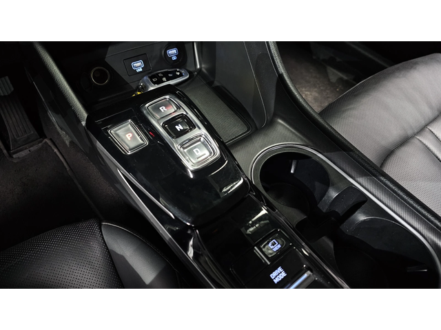 Hyundai Sonata 2.0LPG autogeorge.com - автомобили, коли, обяви за нови и употребявани 7