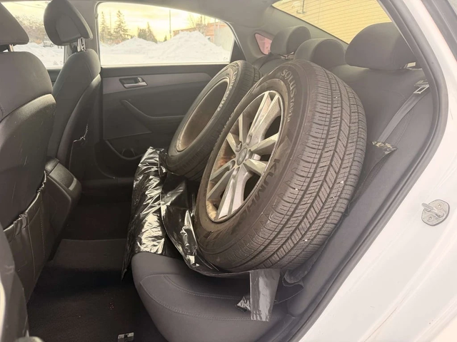 Hyundai Sonata * SE, Eco * CARFAX * ЦЕНА ДО БГ - автомобили, коли, обяви за нови и употребявани 12