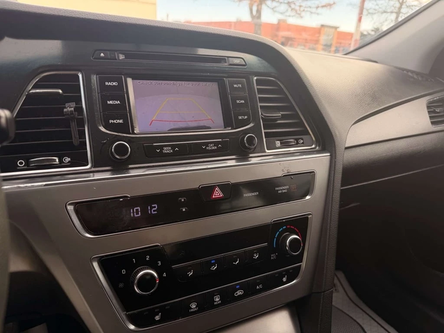 Hyundai Sonata * SE, Eco * CARFAX * ЦЕНА ДО БГ - автомобили, коли, обяви за нови и употребявани 9