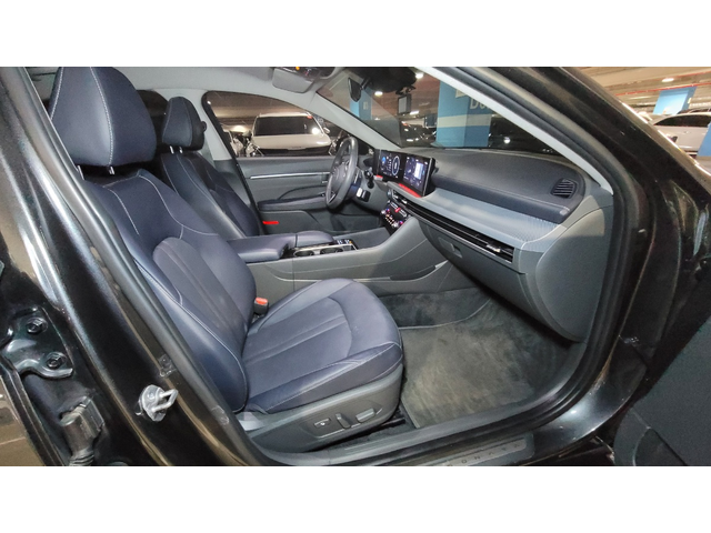 Hyundai Sonata - автомобили, коли, обяви за нови и употребявани 16