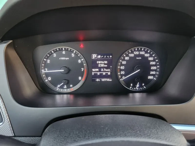 Hyundai Sonata 2.0 Style Special - автомобили, коли, обяви за нови и употребявани 11