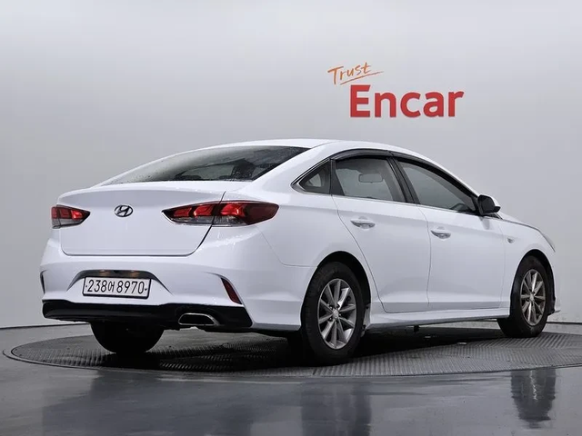 Hyundai Sonata 2.0 Style - автомобили, коли, обяви за нови и употребявани 2