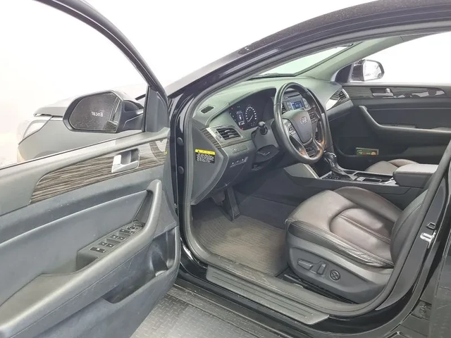 Hyundai Sonata 2.0 Smart - автомобили, коли, обяви за нови и употребявани 10