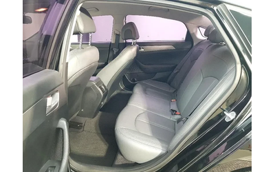 Hyundai Sonata 2.0 Style - автомобили, коли, обяви за нови и употребявани 8