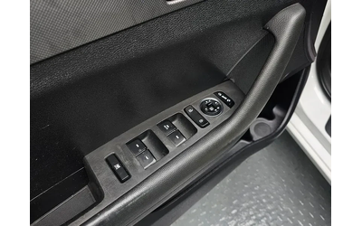 Hyundai Sonata LPI - автомобили, коли, обяви за нови и употребявани 13