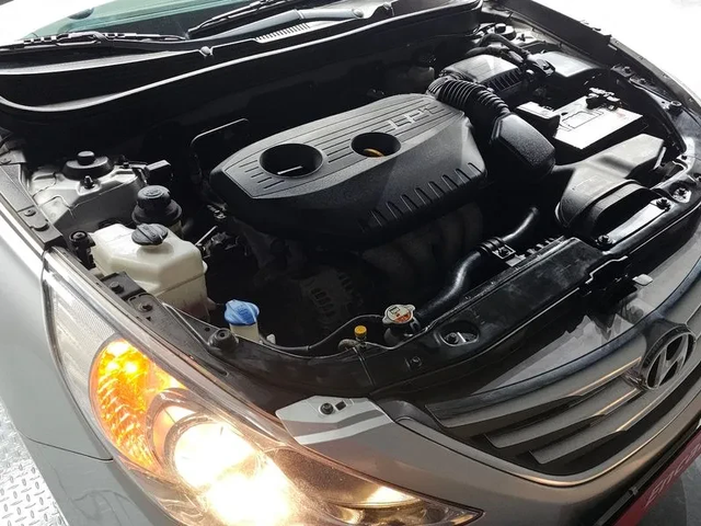 Hyundai Sonata 2.0 LPI - автомобили, коли, обяви за нови и употребявани 5