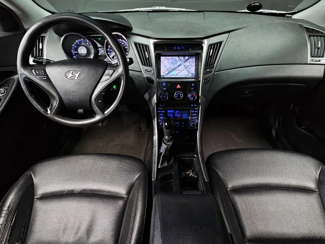 Hyundai Sonata 2.0 LPI - автомобили, коли, обяви за нови и употребявани 6