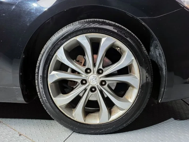 Hyundai Sonata 2.0 - автомобили, коли, обяви за нови и употребявани 4