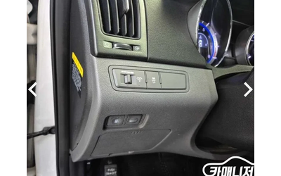 Hyundai Sonata 2.0 - автомобили, коли, обяви за нови и употребявани 16