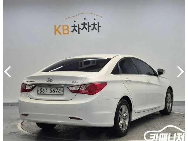 Hyundai Sonata 2.0 - автомобили, коли, обяви за нови и употребявани 1