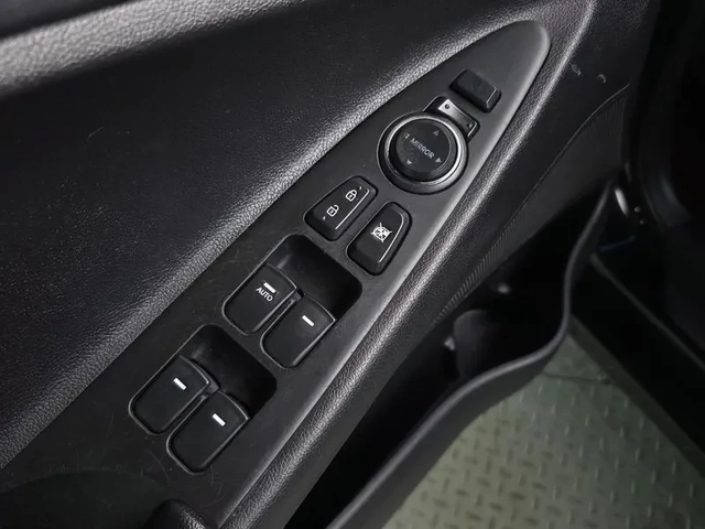 Hyundai Sonata The Brilliant Lpi Smart - автомобили, коли, обяви за нови и употребявани 16