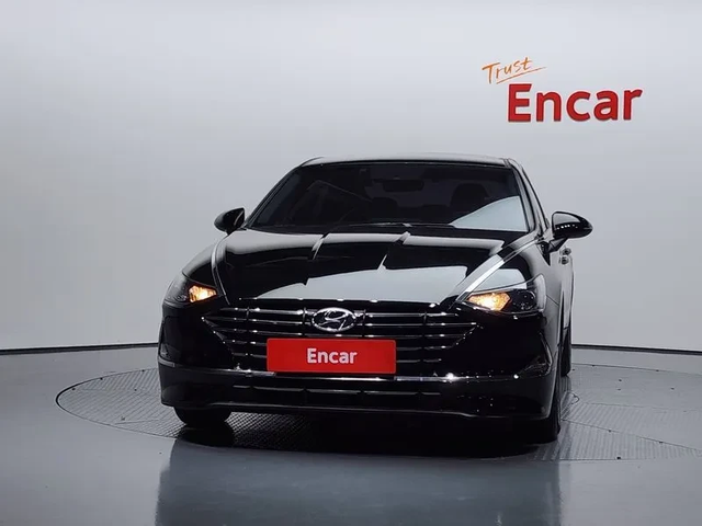 Hyundai Sonata 2.0 Smart - автомобили, коли, обяви за нови и употребявани 2