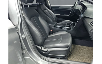 Hyundai Sonata 2.0 Style Special - автомобили, коли, обяви за нови и употребявани 10