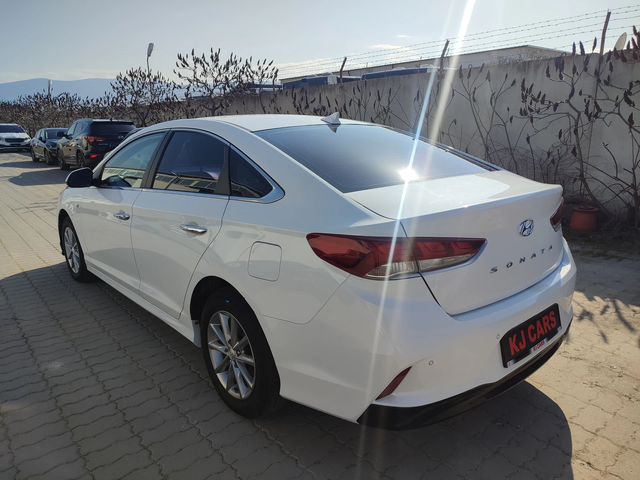 Hyundai Sonata 2.0 Lpi - автомобили, коли, обяви за нови и употребявани 4