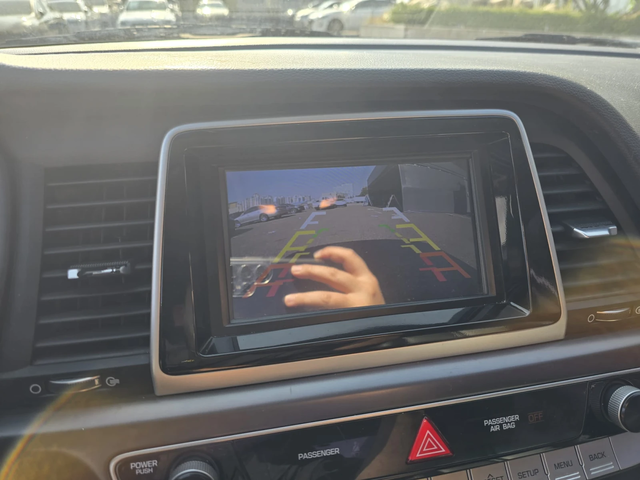 Hyundai Sonata 2.0 LPI - автомобили, коли, обяви за нови и употребявани 10