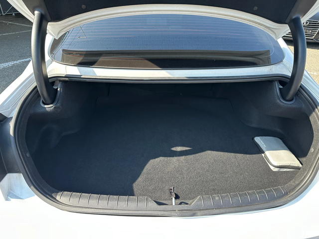 Hyundai Sonata 2.0 Lpi - автомобили, коли, обяви за нови и употребявани 15