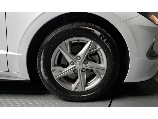 Hyundai Sonata 2.0 Lpg - автомобили, коли, обяви за нови и употребявани 4