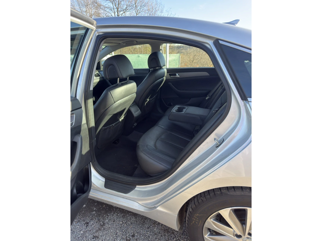 Hyundai Sonata 2.4L GLS SPECIAL EDITION * НОВ ВНОС * ПЕРФЕКТНА* - автомобили, коли, обяви за нови и употребявани 9