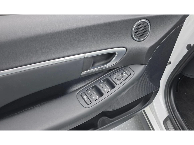 Hyundai Sonata 2.0 LPG Smart * НАЙ-ДОБРА ЦЕНА В БЪЛГАРИЯ* - автомобили, коли, обяви за нови и употребявани 13