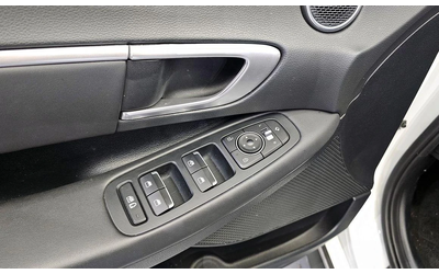 Hyundai Sonata 2.0 LPG Style * НАЙ-ДОБРА ЦЕНА В БЪЛГАРИЯ* - автомобили, коли, обяви за нови и употребявани 13