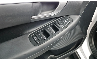 Hyundai Sonata 2.0 LPG Style * НАЙ-ДОБРА ЦЕНА В БЪЛГАРИЯ* - автомобили, коли, обяви за нови и употребявани 13