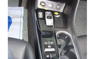 Hyundai Sonata 2.0 LPG Premium Plus * НАЙ-ДОБРА ЦЕНА В БЪЛГАРИЯ* - автомобили, коли, обяви за нови и употребявани 9