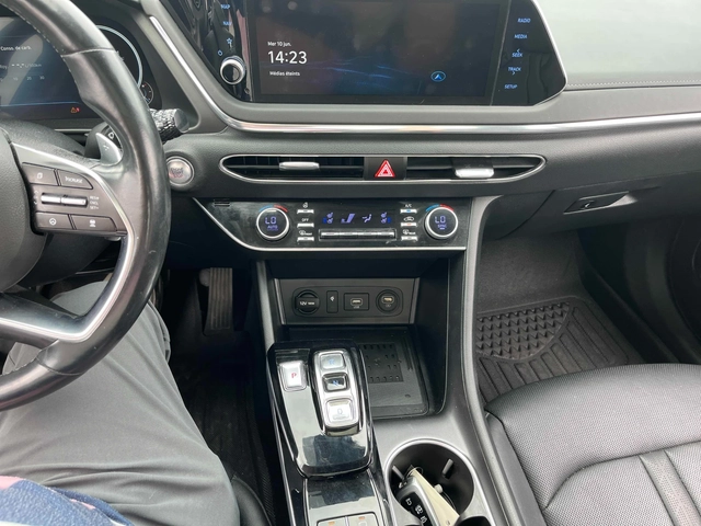 Hyundai Sonata Ultimate * ПАНОРАМА * CARFAX - автомобили, коли, обяви за нови и употребявани 7