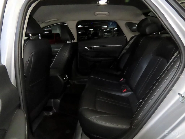 Hyundai Sonata 2.0* ГАЗ* ДИСТРОНИК* КАМЕРА* ПОДГРЕВ* КРАЙНА ЦЕНА - автомобили, коли, обяви за нови и употребявани 13