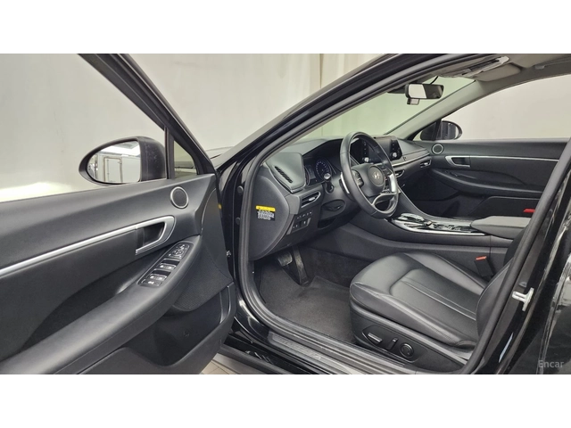 Hyundai Sonata 2.0* PREMIUM* КОЖА* ПОДГРЕВ* КАМЕРИ - автомобили, коли, обяви за нови и употребявани 9