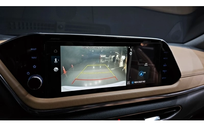 Hyundai Sonata - автомобили, коли, обяви за нови и употребявани 13