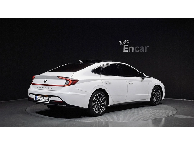 Hyundai Sonata - автомобили, коли, обяви за нови и употребявани 1