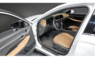 Hyundai Sonata - автомобили, коли, обяви за нови и употребявани 8