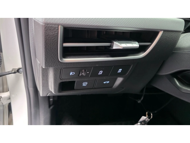 Hyundai Sonata 2.0 Premium - автомобили, коли, обяви за нови и употребявани 14